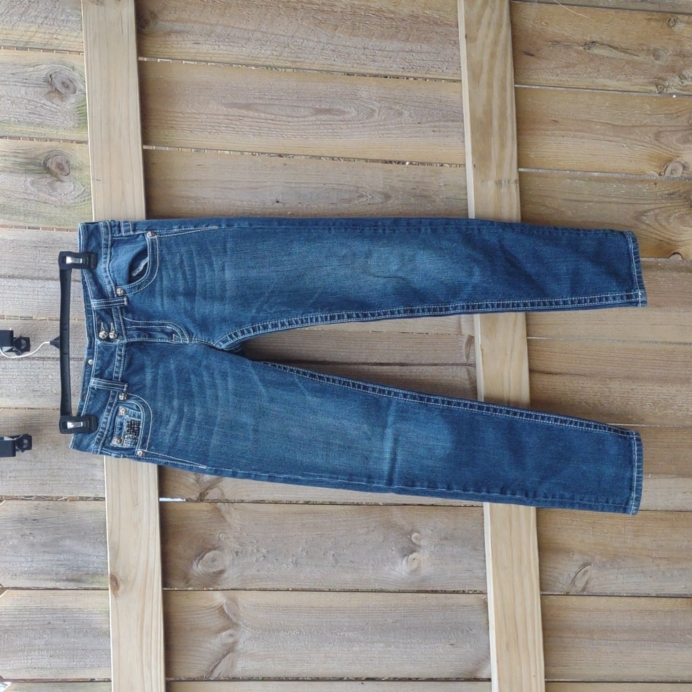 🏵️ Miss Me Skinny Leg Y2K Distressed Embellished Jeans